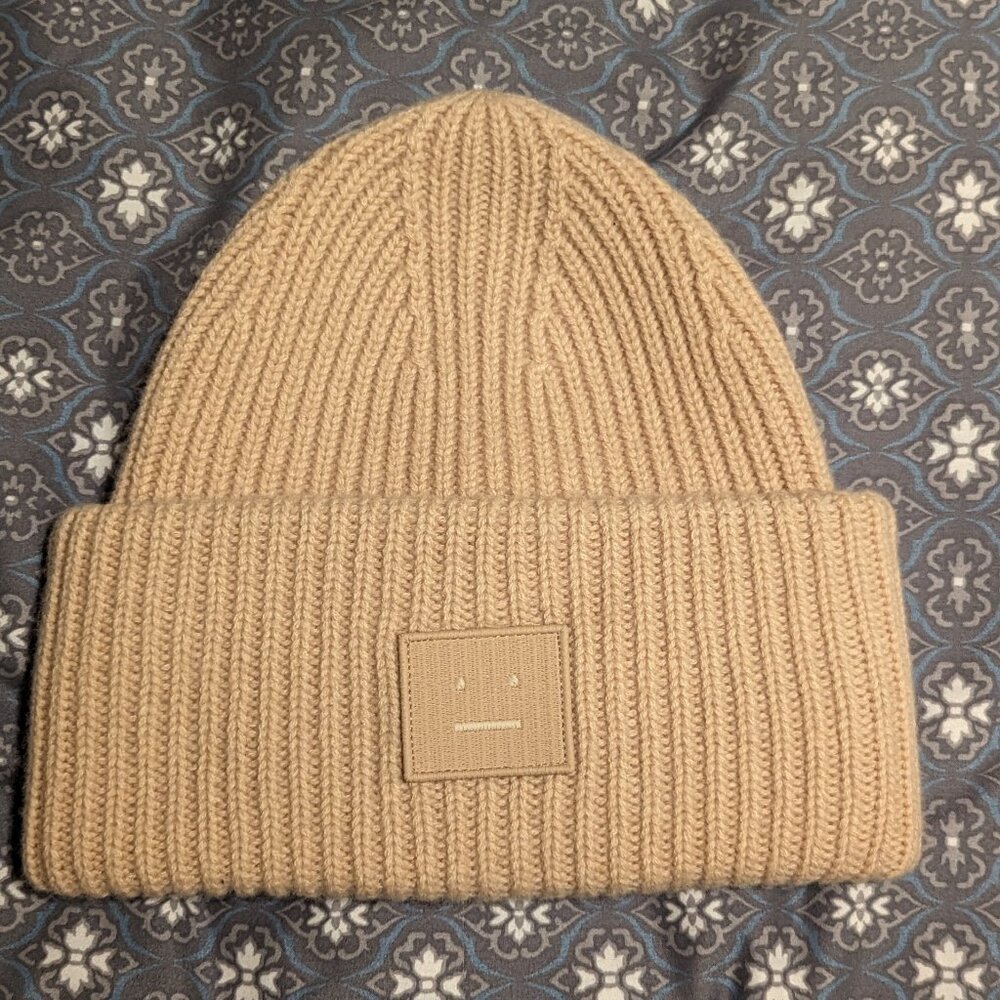 Acne Studios Ferris face beanie